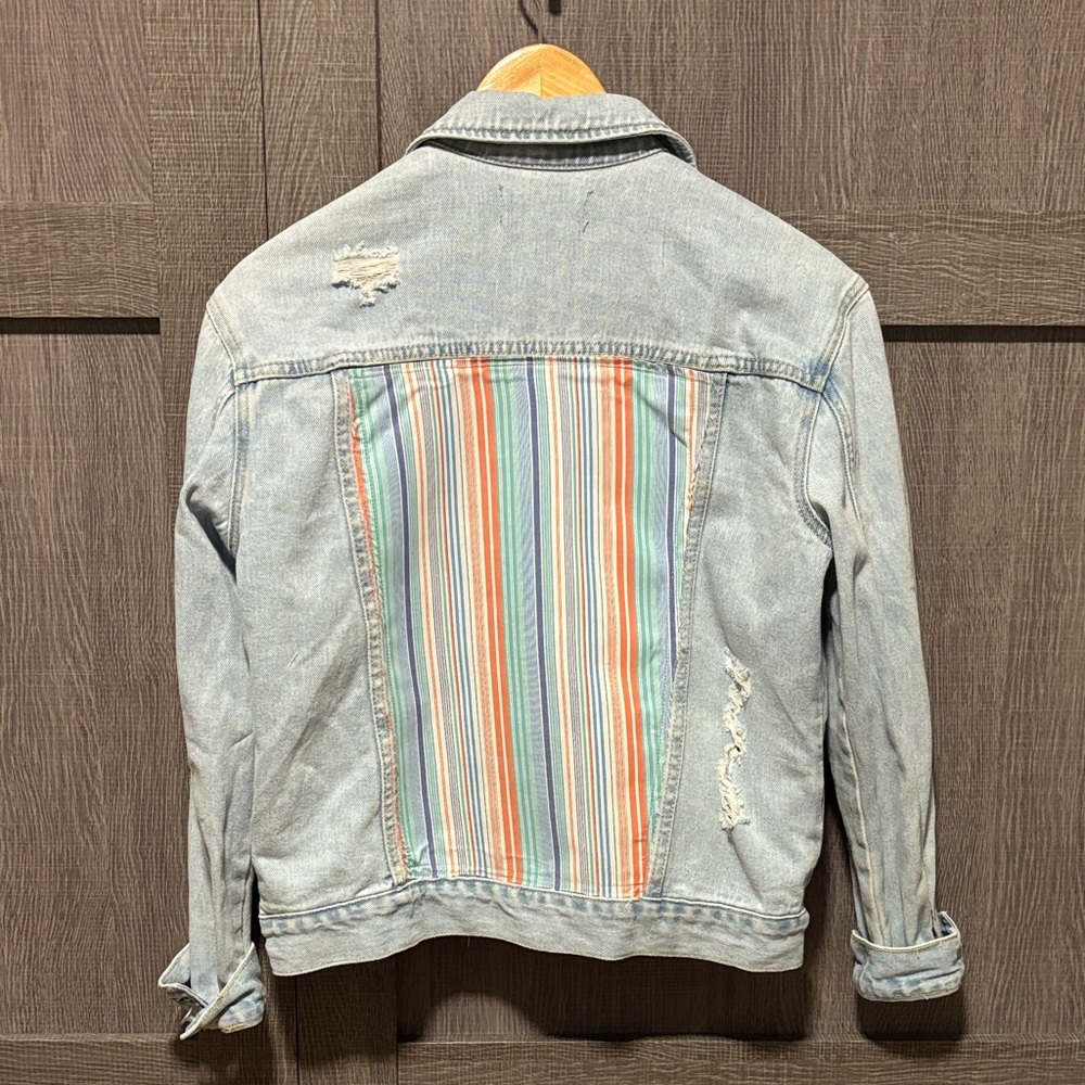 PacSun Faded Blue Ripped Jean Jacket with Upcycled Embellishment
